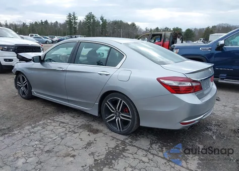 2017 Honda Accord Sport Se z USA, uszkodzony, nr VIN 1HGCR2F15HA240649